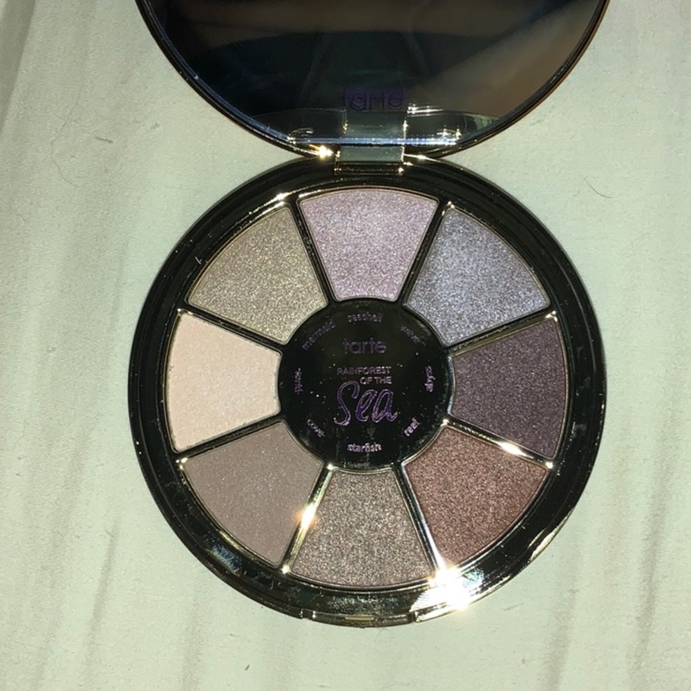 TARTE RAINFOREST OF THE SEA LTD. EDITION PALETTE